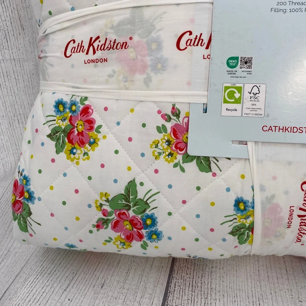 Cath Kidston Bunches Pink King Quilt White Floral Polka Dot Cotton Bedspread